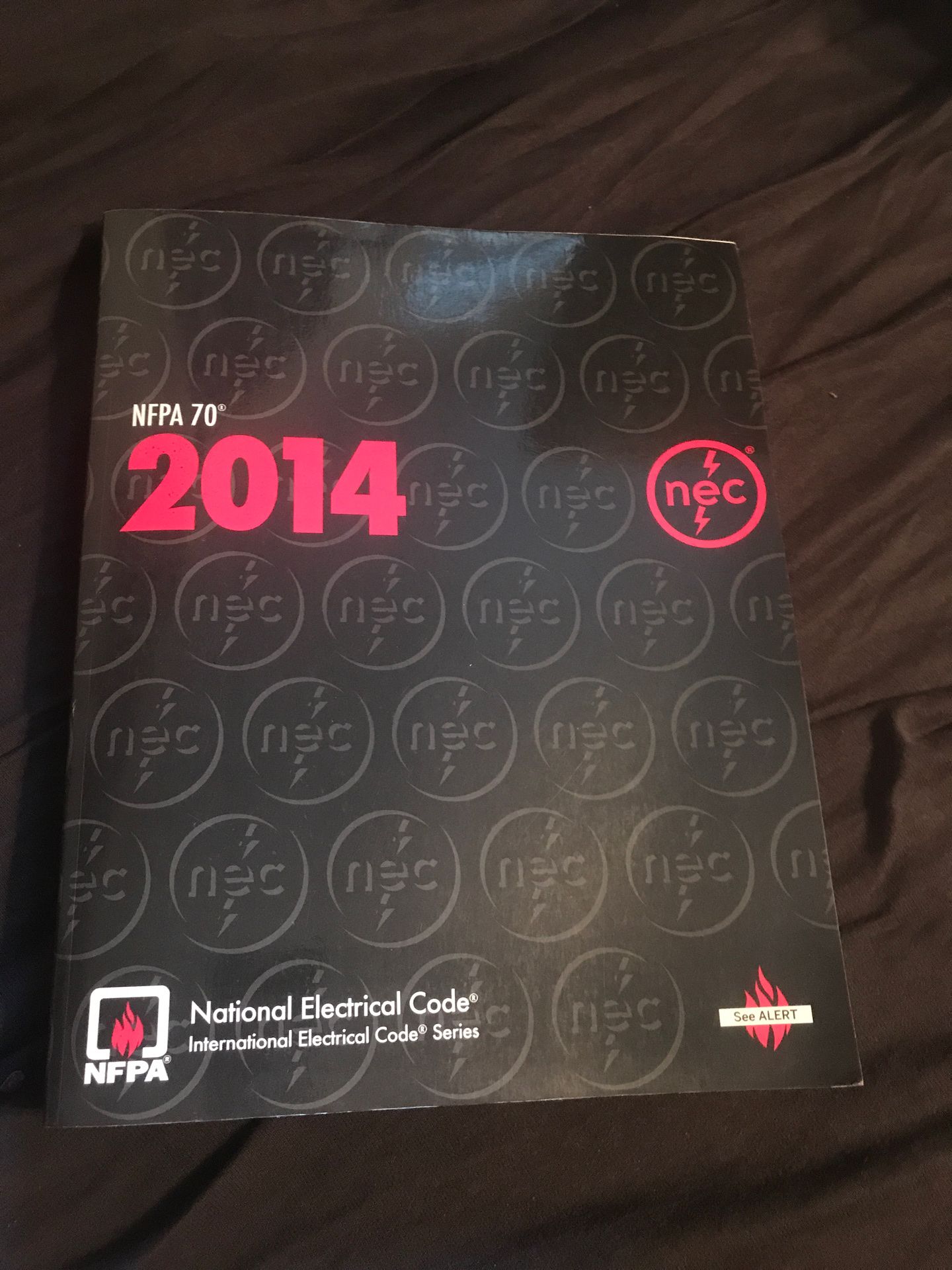 NEC2014 Nfpa work book for electrical code