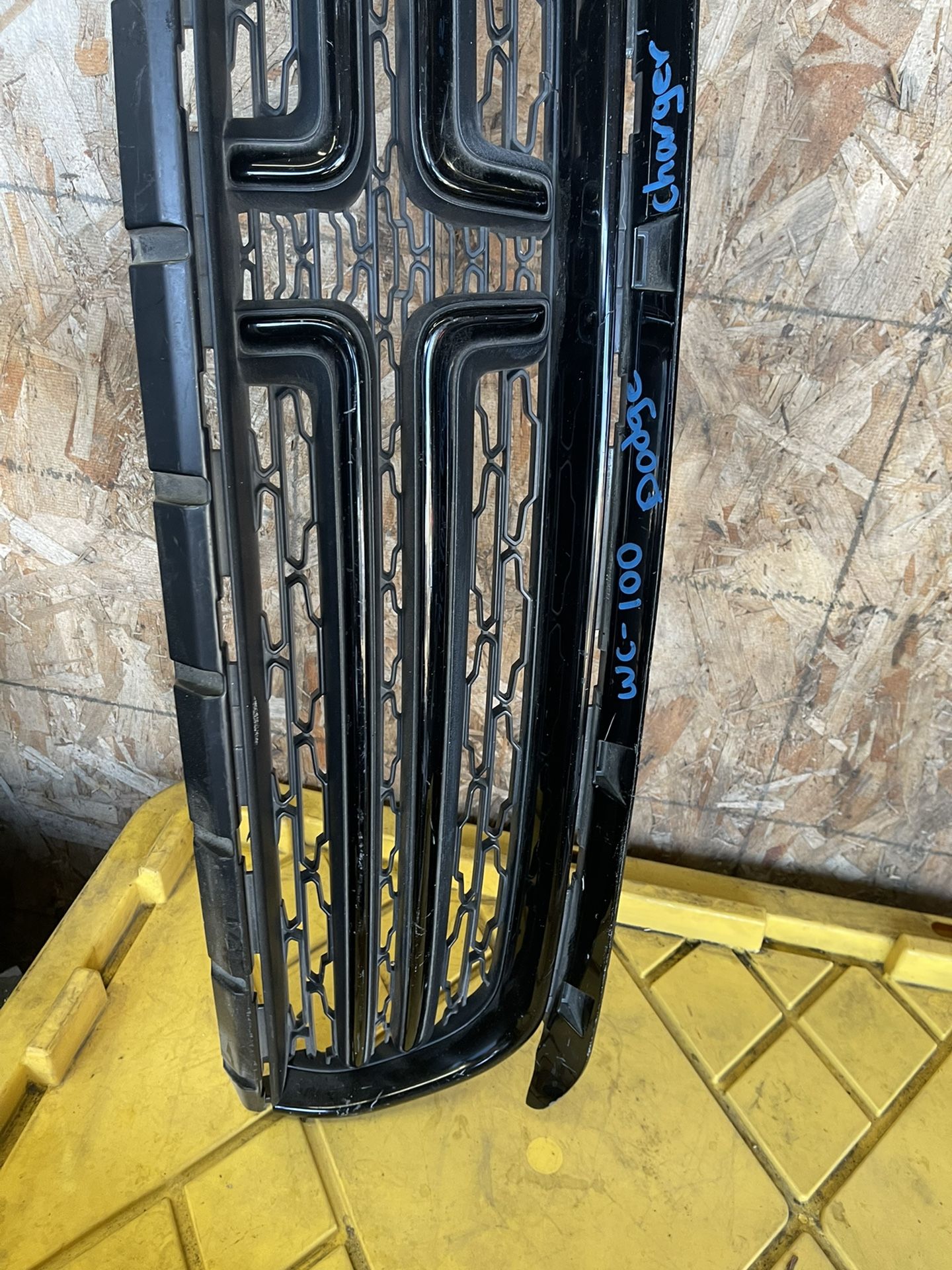 Grill For Dodge Charger Grill WC-100