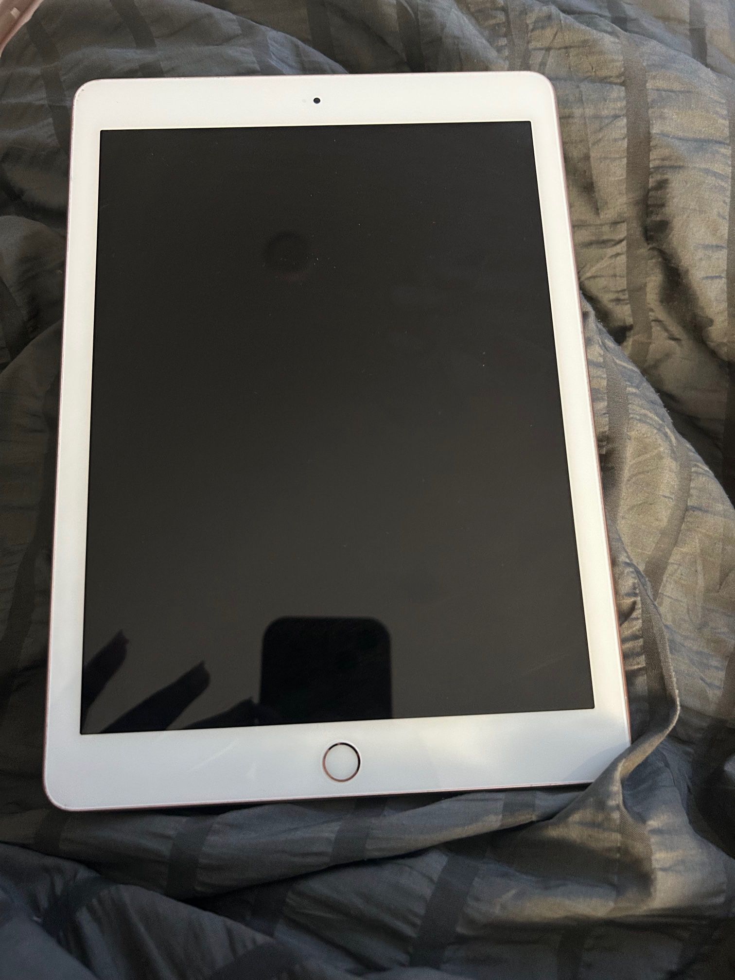 Ipad 6th Gen 64 GB