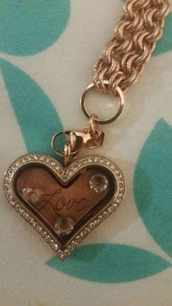 Origami Owl necklace