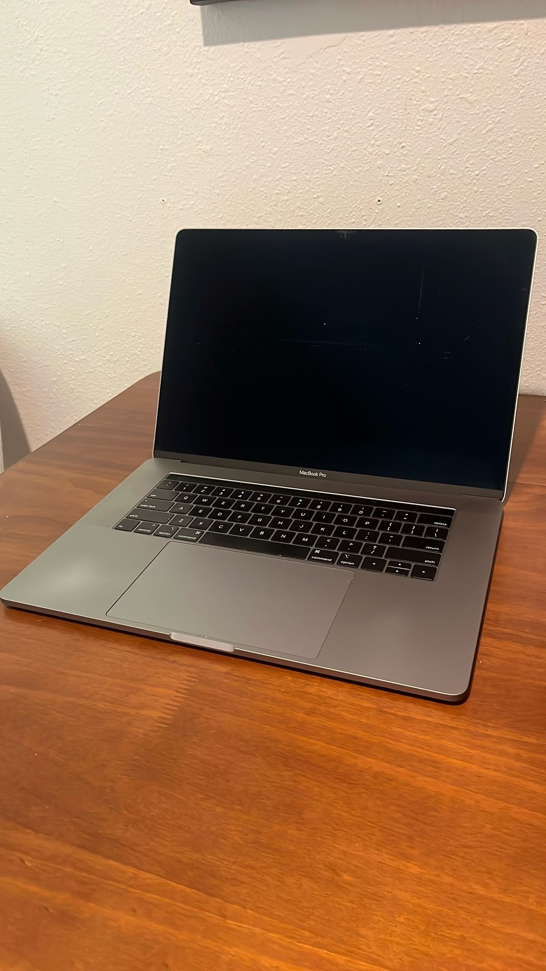 2018 MacBook Pro - Needs Repairs