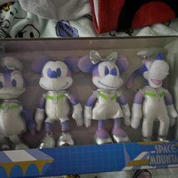 Walt Disney World 50th Anniversary Celebration Space Mountain Plush Set Brand...