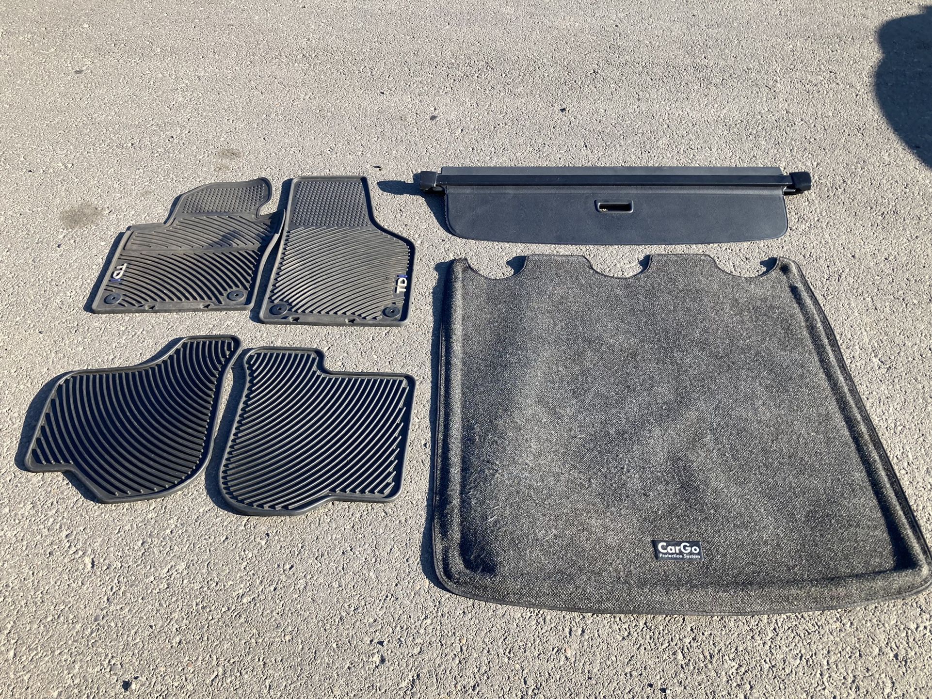 2012 Vw Jetta sportwagon Cargo Cover, Floor And Trunk Mats