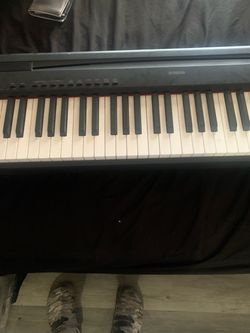 Yamaha Digital Piano Keyboard p95