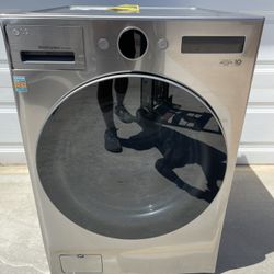 LG 5.0 cu. ft. Mega Capacity Smart Wash Combo All-in-One Washer/Dryer with Inverter HeatPump Technol