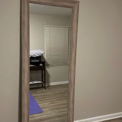 large mirror, almost new