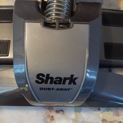 Shark "Dustaway"
