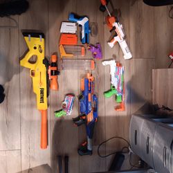 Bundle Of 7 Nerf Guns 