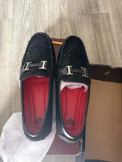Men’s Size 9 Dress Shoes