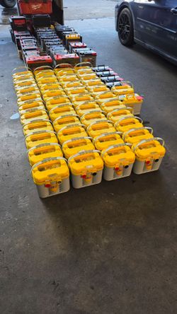 OPTIMA Batteries OPT8014-045 8014-045 D34/78 YellowTop Dual Purpose car truck Battery. Bateria Para Carro Camioneta

PRICE IS FIRM. Optima yellow top 