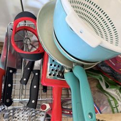 $30 For Everything In The Photos Bowls Pans Grater Lots Of Kitchen Knives 