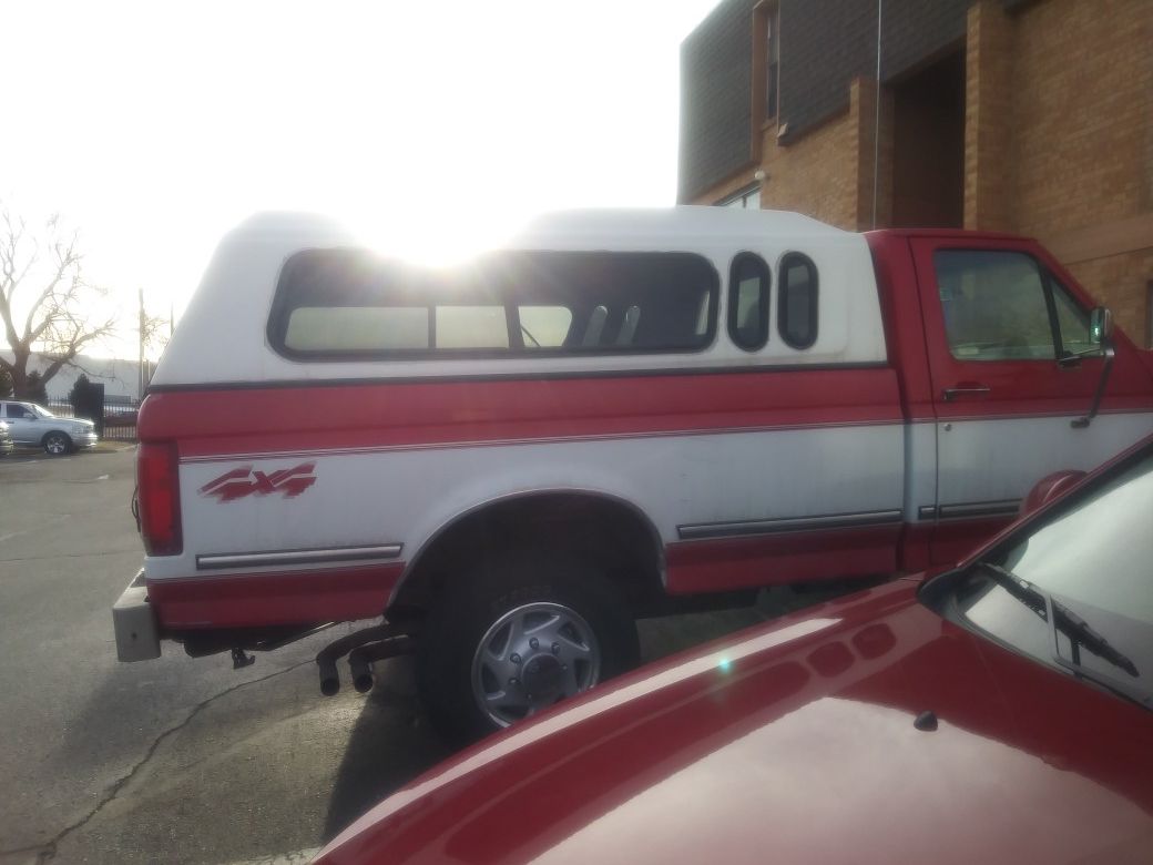 Camper shell for sale for a long bed it was for a Ford 250 truck 200.00 firm call Jose at {contact info removed} if interested call jose at