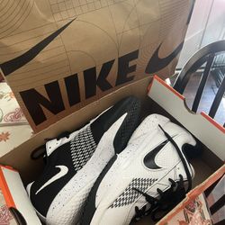 Nike Shoes 