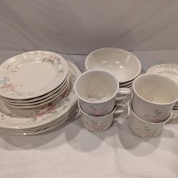 20 Piece Tea Rose Pfaltzgraff Set