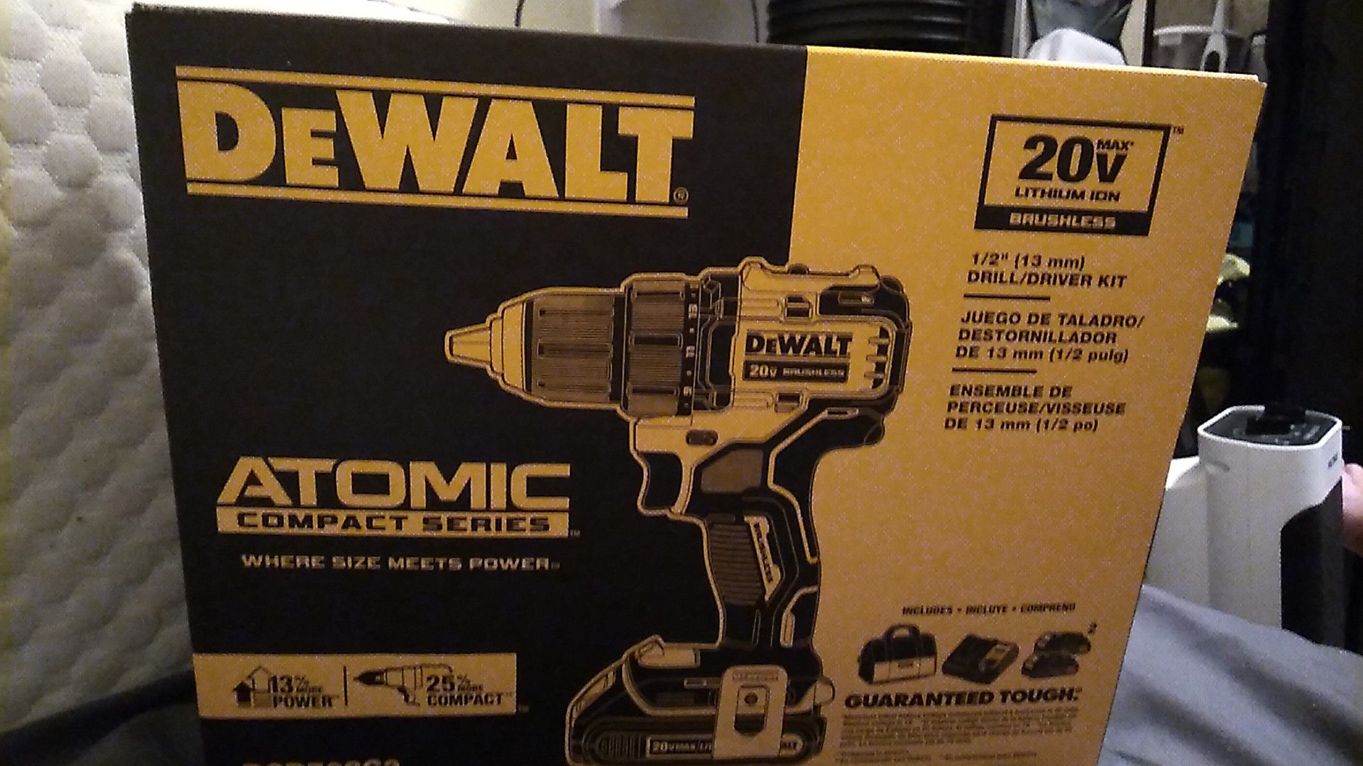 Dewalt drill kit with 2 batteries and charger