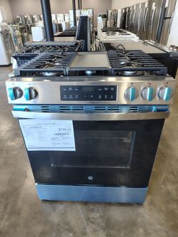 GE gas range stove 30 inches slide in