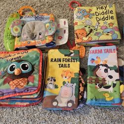 Cloth Book Set (Soft Fabric Books)