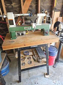 Rikon Wood lathe w/pedestal