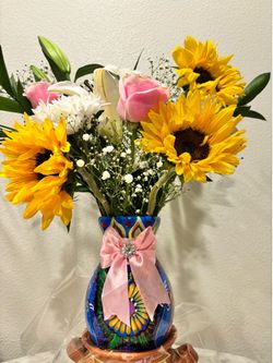 Mother’s Day Flower Arrangement/ Arreglo Florales para DÃa de las Madres