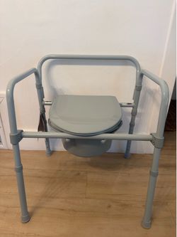 Drive Medical Folding Commode and Shower Chair (brand new)