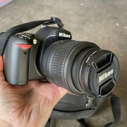 Nikon D60