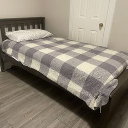 Twin Wood Bed