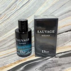 Dior Sauvage Eau De Parfum 