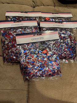 NIP 5 Packs of 2 oz each Red White Blue Confetti Party Decorations