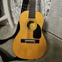 Lauren Guitar No Case