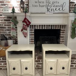 Beautiful Refinished Vintage Nightstands / Side Tables