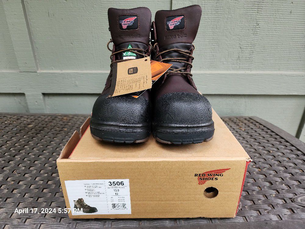 New Sz. 13 EE Red Wing King Toe Work Boots