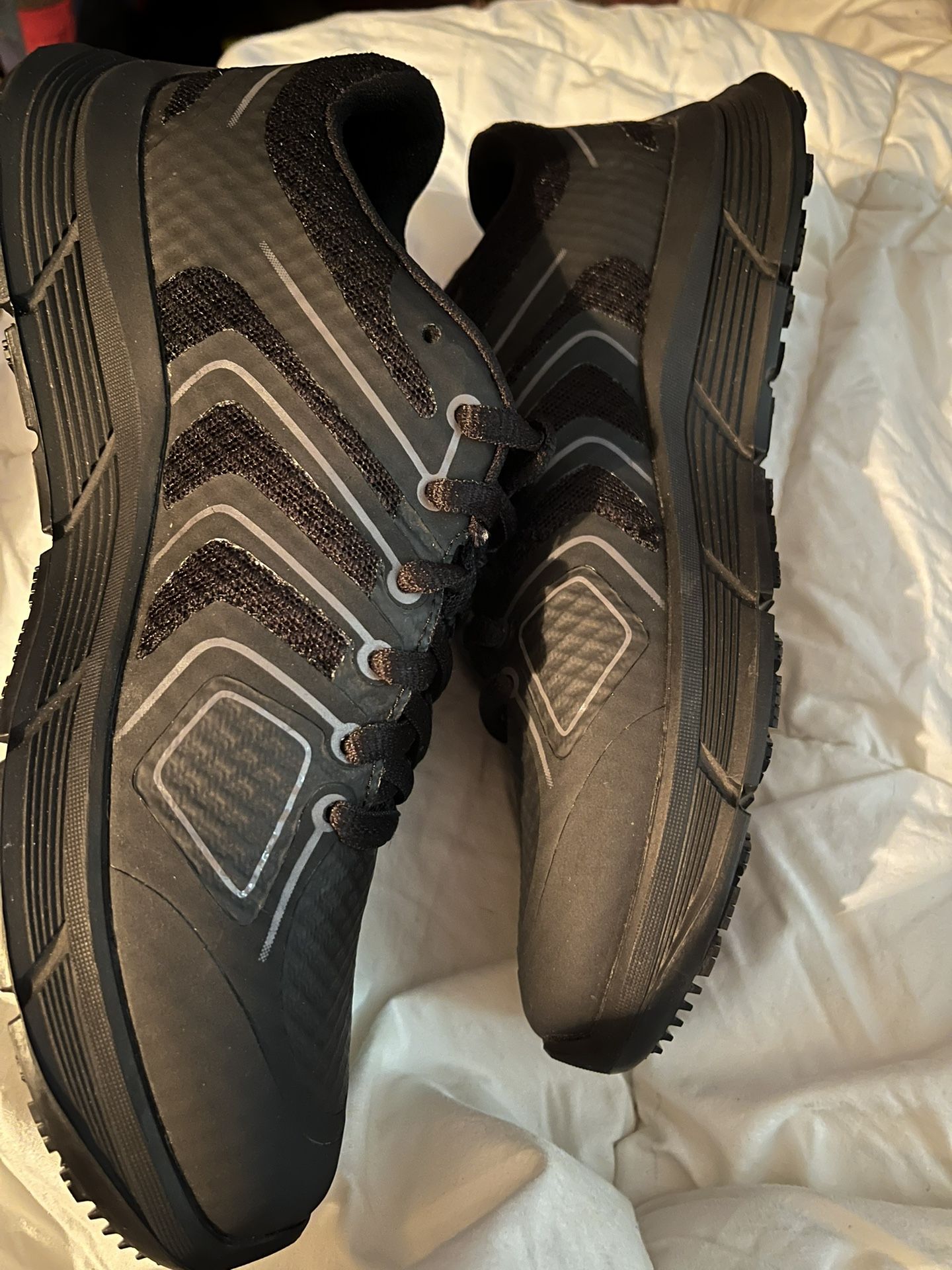 Shoes For Crews Slip-resistant Work Shoes