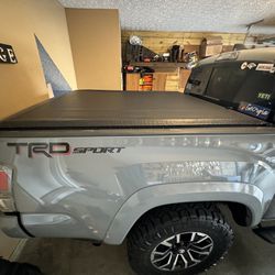 truck cover I used it on a 2021 Toyota Tacoma
