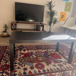 Modern Black Coffee Table – Sturdy & Minimalist Design