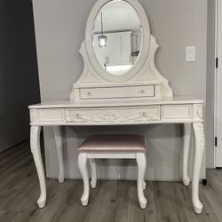 White Vanity 