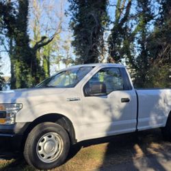 Ford F150 2017 lx Long Bed