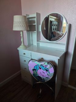 Vanity for kids