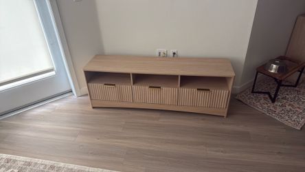 Brand new tv stand
