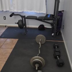 Weight bench with weights