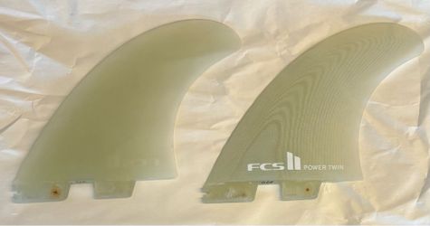 Surfboard Fins & Wetsuits