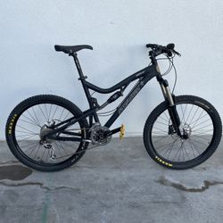 Mountain Bike