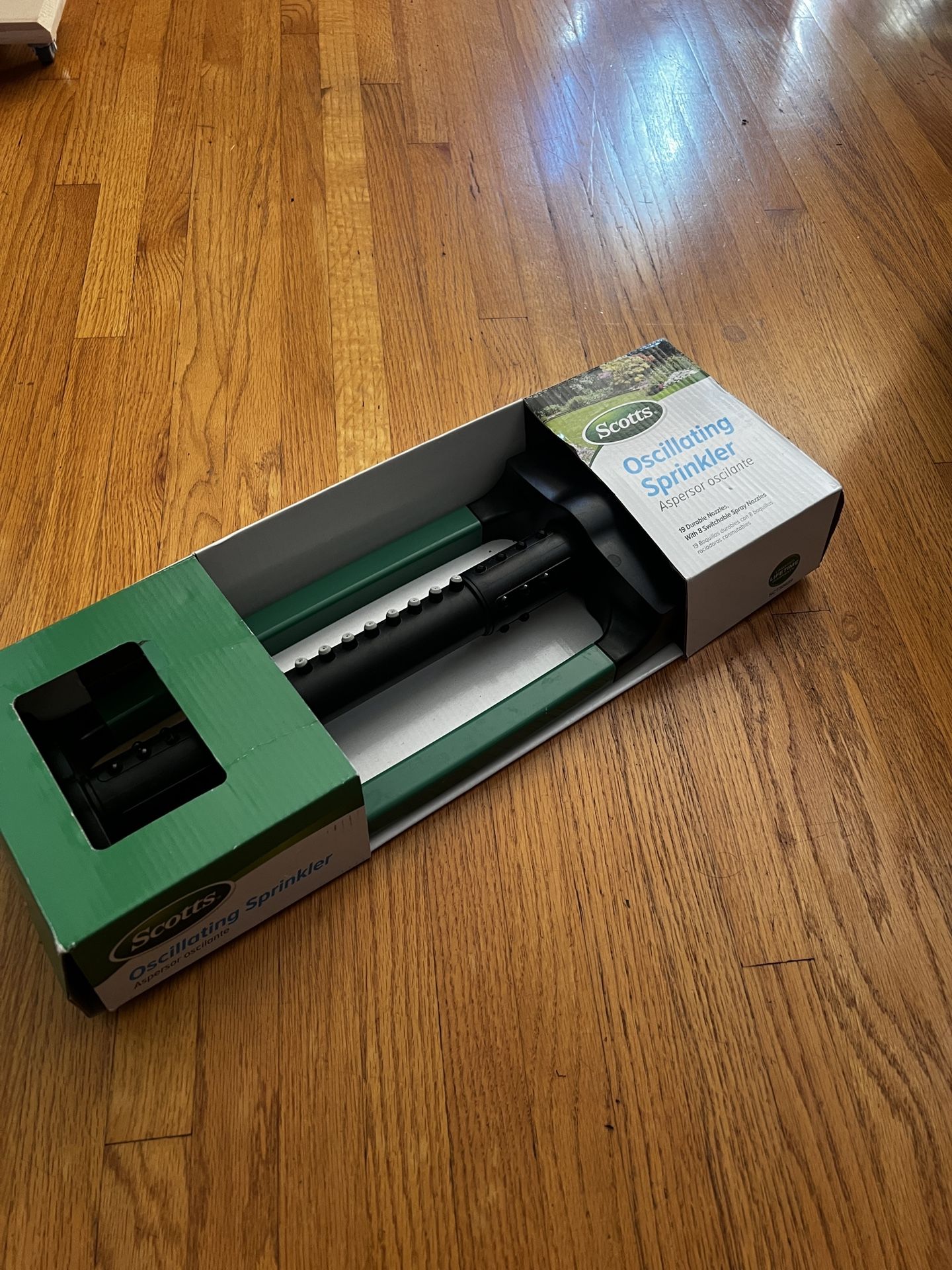 Scott’s Oscillating Sprinkler Hose Lawn Watering