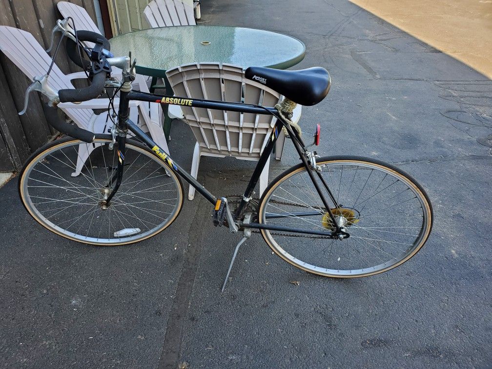 Fuji Absolute Men's Bicycle