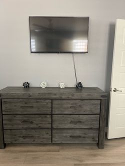 Bedroom furniture for sale