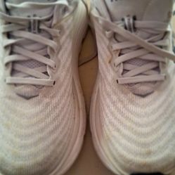 Hoka Womans Walkers Width 2E