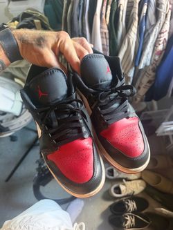 Nike Air Jordan 1 Low – Black/Red/White – Men’s Size 10.5