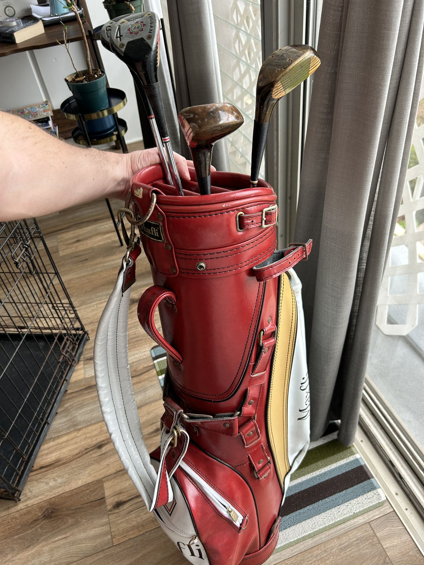 Vintage Golf Clubs with Bags  Vintage golf clubs, Golf bags