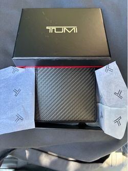 Tumi wallet