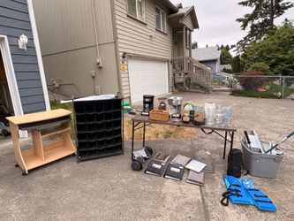 GARAGE SALE!!!