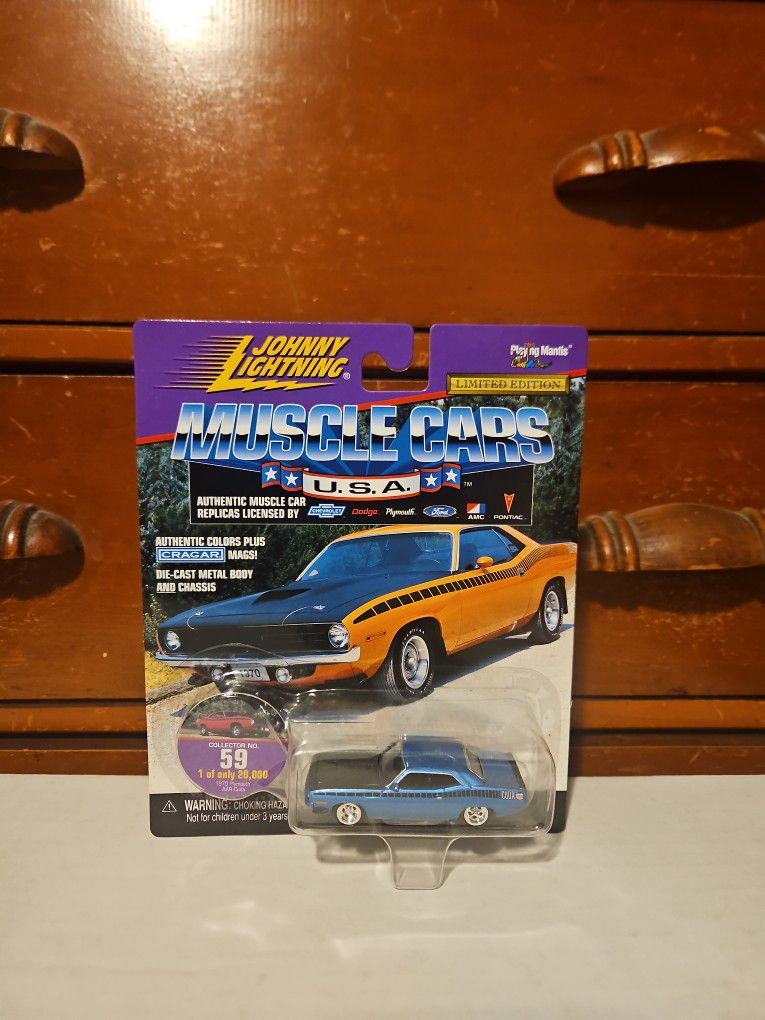 1999 Johnny Lightning 1970 Plymouth AAR Cuda